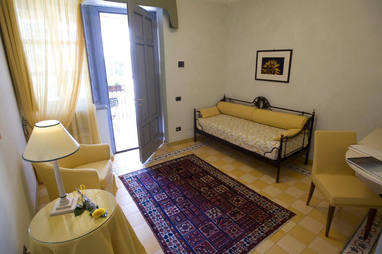 Castiglione Tinella Albergo Castiglione Langhe מראה חיצוני תמונה