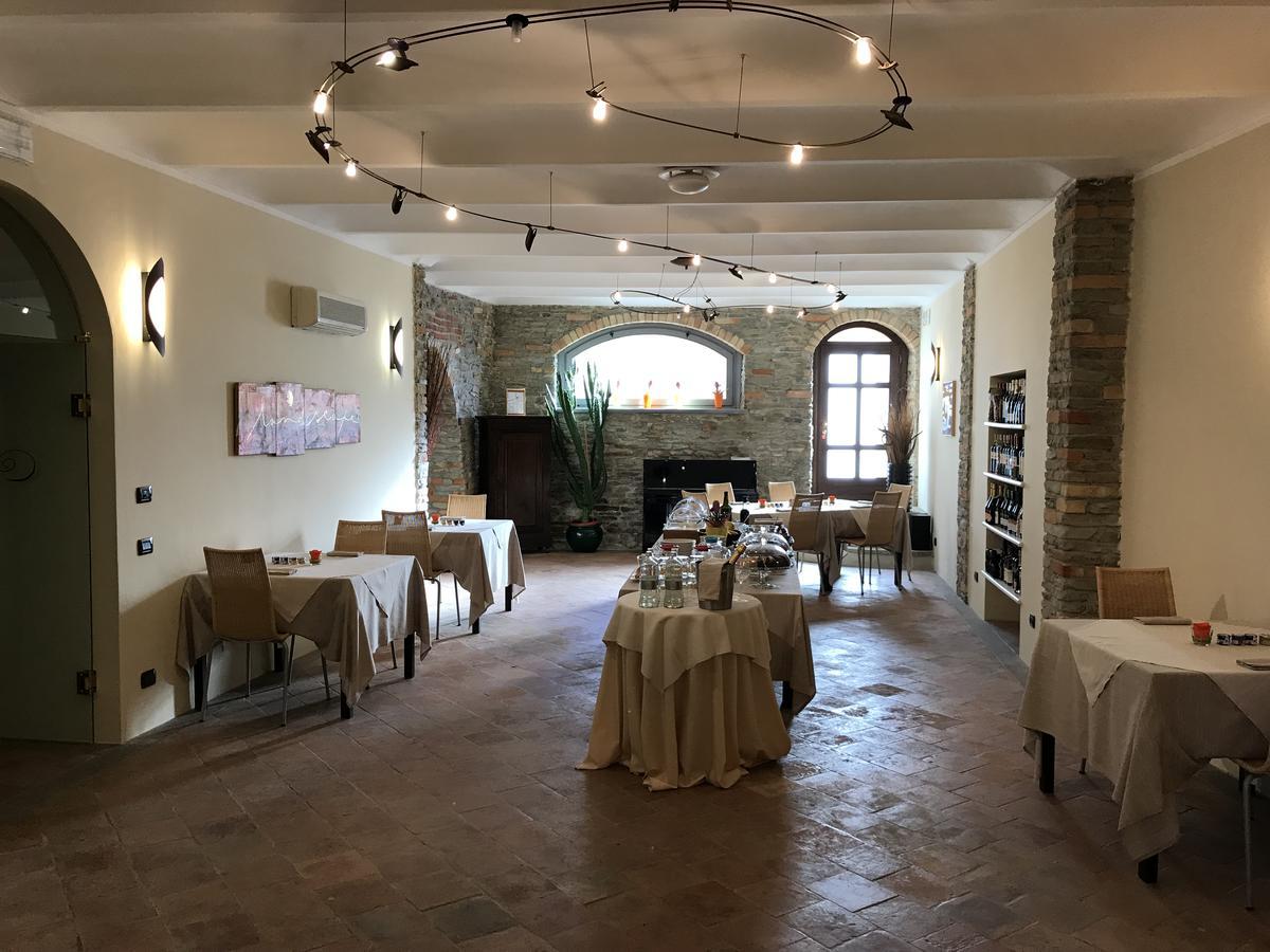 Castiglione Tinella Albergo Castiglione Langhe מראה חיצוני תמונה